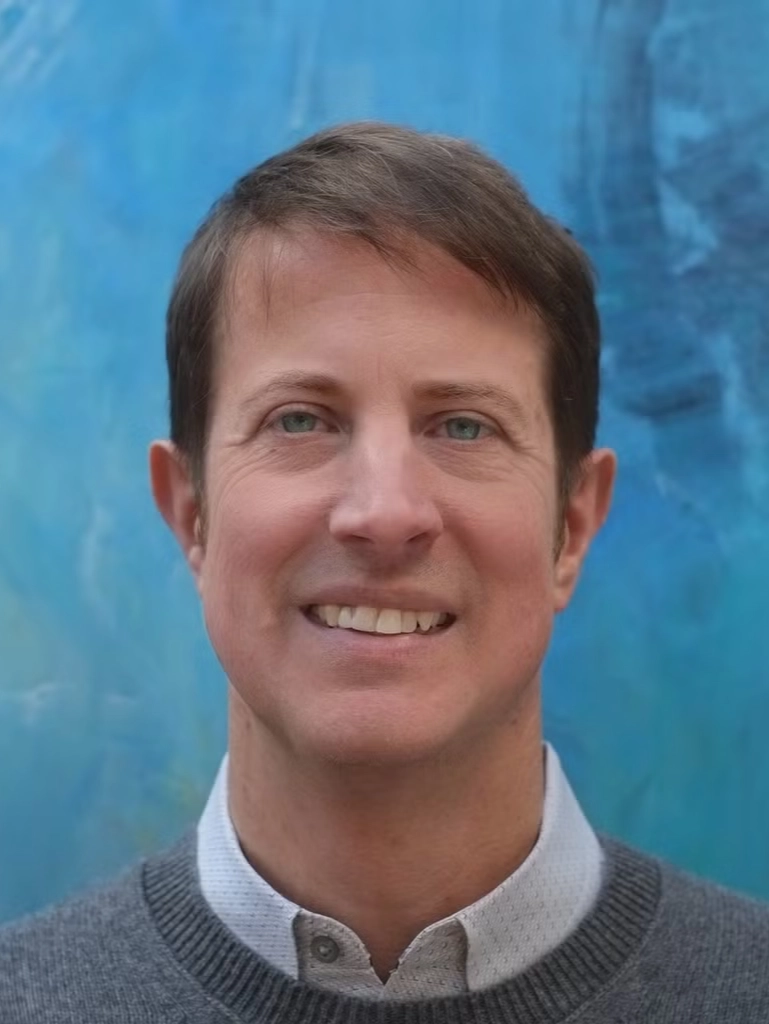 Portrait photo of Paul Hibbitts